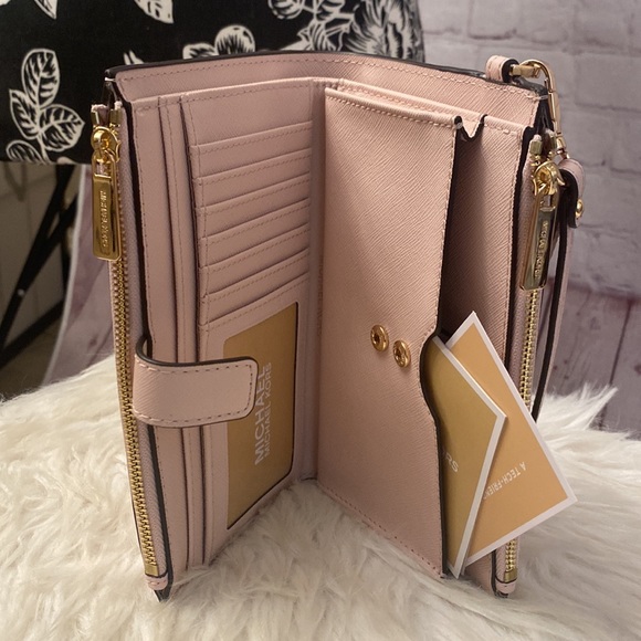 Michael Kors JET SET TRAVEL Double Zip Wallet - Picture 2 of 3